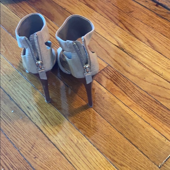 Woman's badgley mishka shoes size 6 - Picture 2 of 5